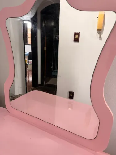 Penteadeira Rosa Retrô com Espelho + Banco | Estilo Princesa ?