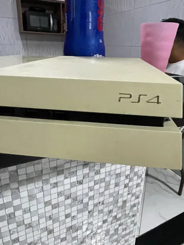 PlayStation 4 A VENDA 