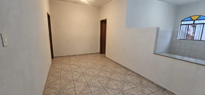 ? **CASA À VENDA NO BAIRRO ARCÁDIA - CONSELHEIRO LAFAIETE/MG**