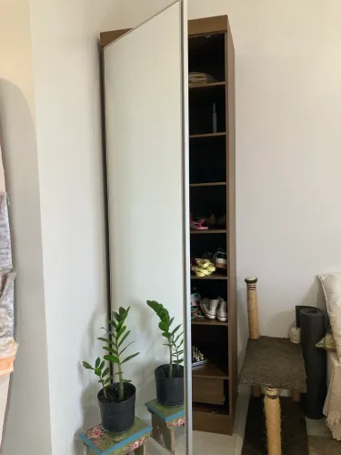 Sapateira/roupeiro/módulo espelhado