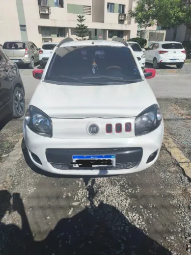 Fiat Uno Vivace Celeb. 1.0 EVO F. Flex 8V 3P 2014