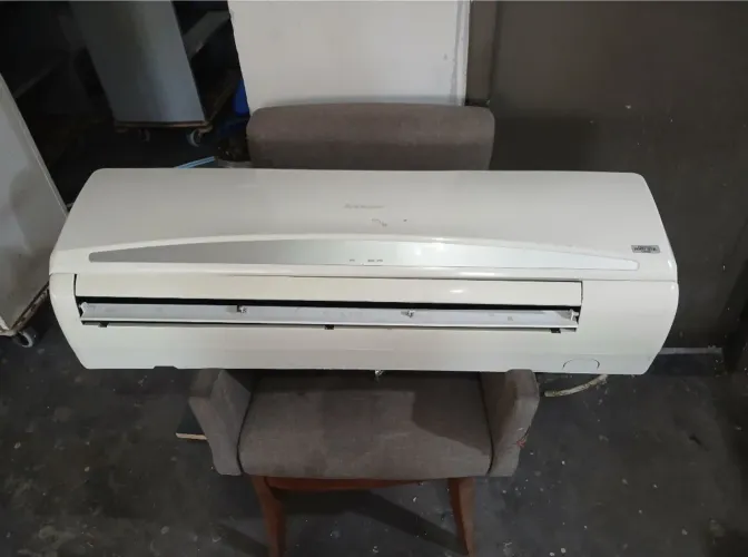 Evaporadora Springer Convencional 18000BTU 220V 