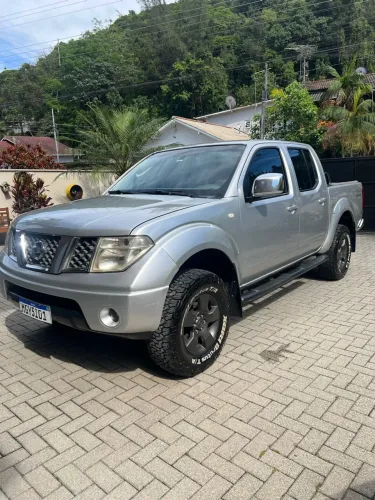 Nissan Frontier SEL CD 4X4 2.5 TB Diesel Aut. 2008