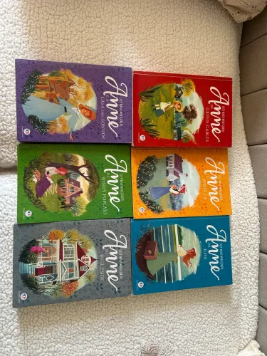 LIVROS ANNE DE GREEN GABLES