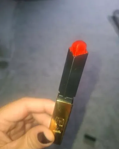BATOM YVES SAINT LAUREANT - VERMELHO