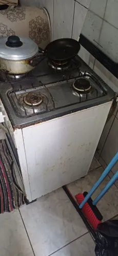 Fogão velho
