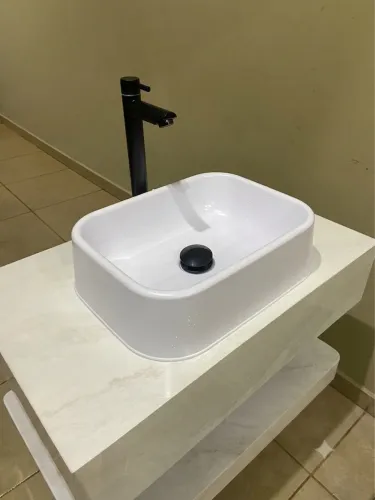 Pia de sobrepor + suporte d baixo