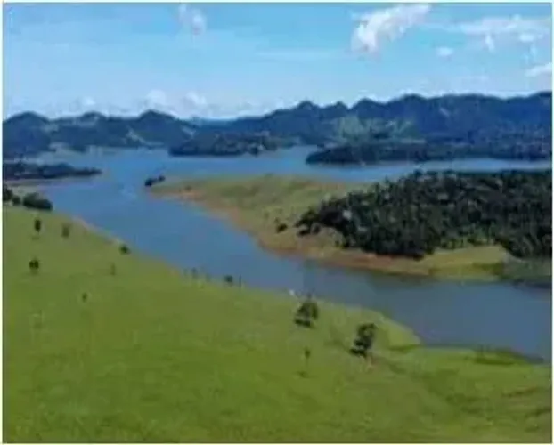 terreno 20 mil m2 na represa de Piracaia SP
