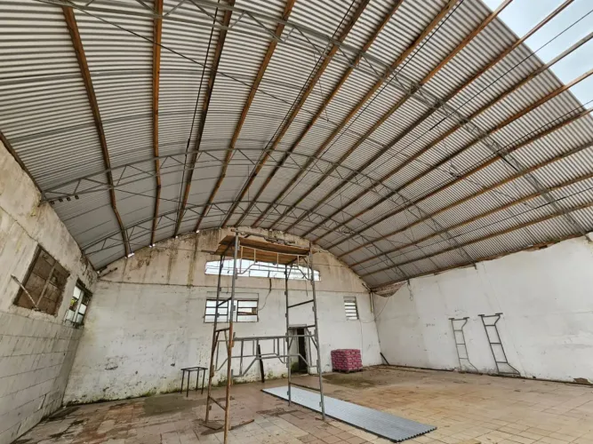 Imóvel para aluguel com 400 metros quadrados com 2 quartos em Santo Antônio - Porto Alegre
