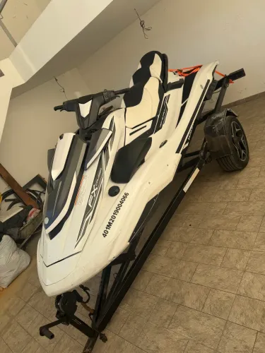 YAMAHA FX HO 2020( JET SKI)