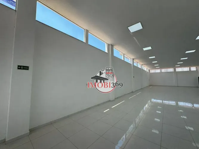 ALUGO SALA, 300m² por R$ 15.000/mês - Santa Etelvina - Manaus/AM