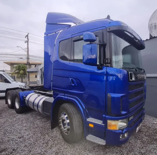 SCANIA 124R400 2004