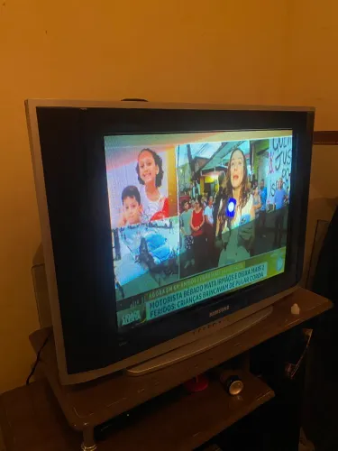Tv Antiga, Funcionando Perfeitamente