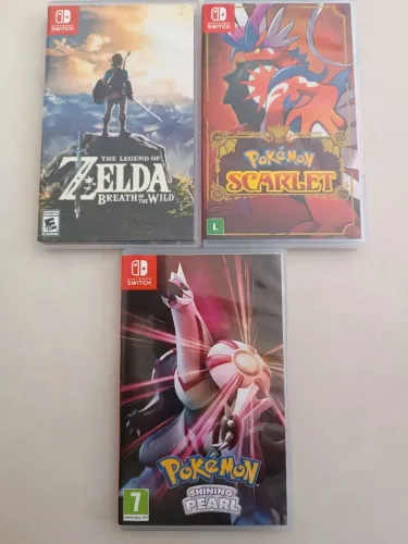 3 jogos Nintendo Switch. Zelda ; Pokémon Scarlet e pokémon Shining PEARL. Semi novo!