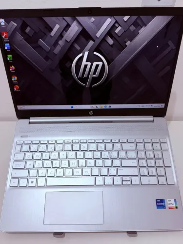 Notebook HP Tela touch-screen (i7 12 geração 16gb ddr4 nvme 1 tera) NOVINHO