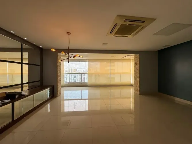 Apartamento de 3 suítes para aluguel, com 160m2, em frente ao Parque Flamboyant, no Jardim