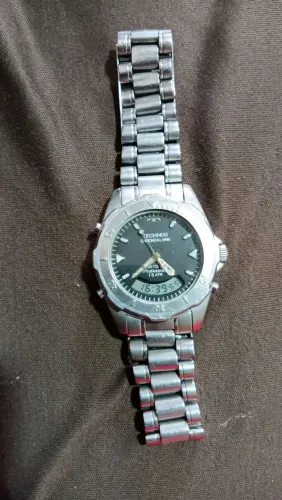 Technos skydiver 15atm