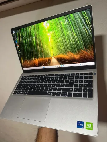 Notebook Dell inspiron, Intel i1,13 ger, 16gb ram, SSD nvme 512gb, teclado luminoso.