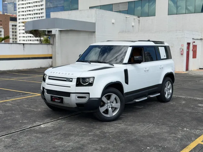 Land Rover Defender 110 D300 HSE Mhev DIE AUT 2024