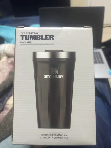 Stanley Copo Texturizado Com Tampa Black Gloss | 473ml