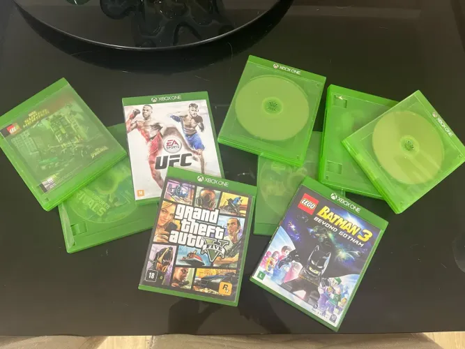 Lote com 9 jogos X-BOX