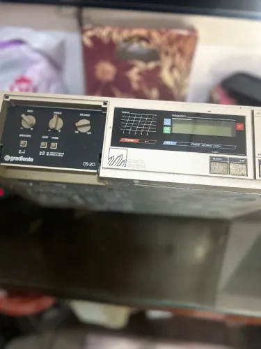 2 caixas de som mais receiver