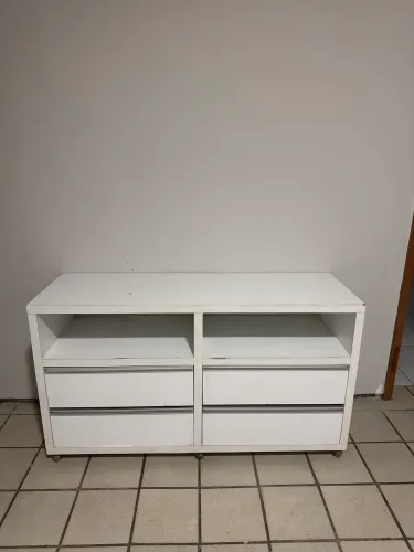 Rack branco madeira 1,20 x 0,68 altura