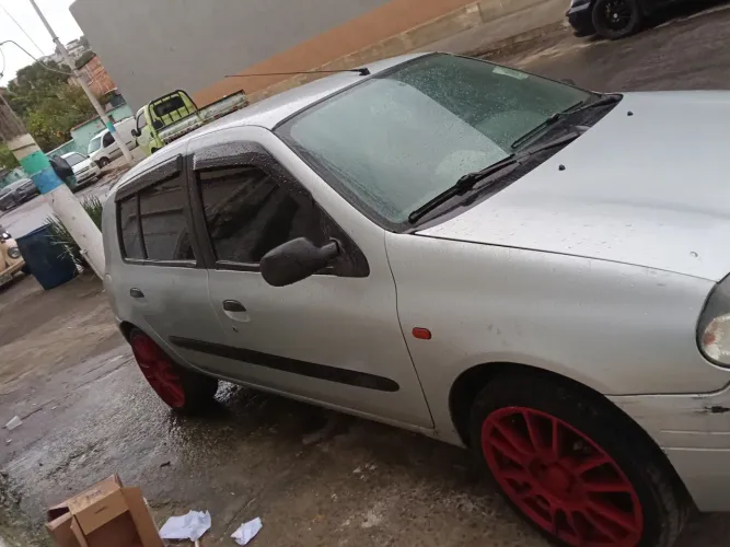 Renault Clio RT/ Privil. 1.0/1.0 Hi-power 16V 5P 2002