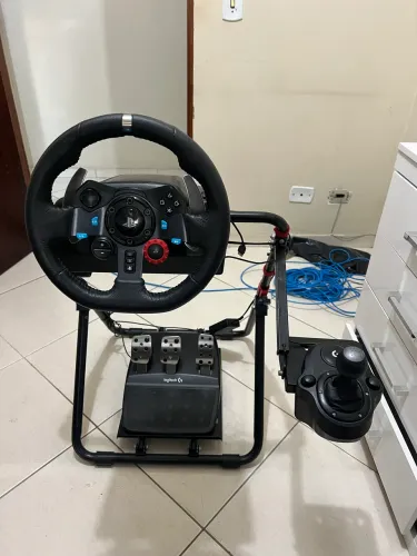 Volante g29 com câmbio e cockpit