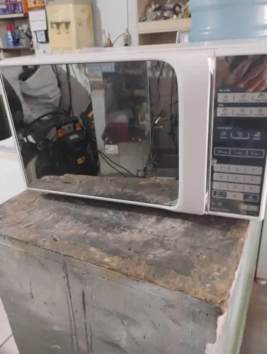 Microondas Midea 20 litros