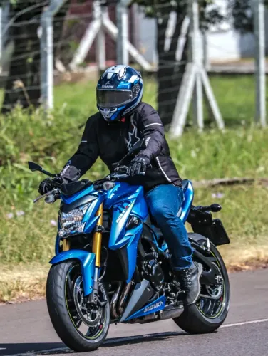 Gsx s1000 IMPECÁVEL 