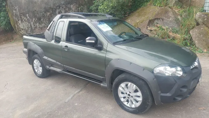 Fiat Strada Adventure 1.8/ 1.8 Locker Flex CE 2013