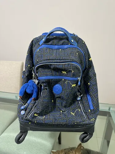 Mochila Kipling carrinho