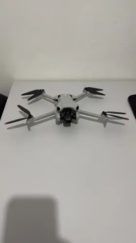 Drone DJI mini 4 Pro fly more combo