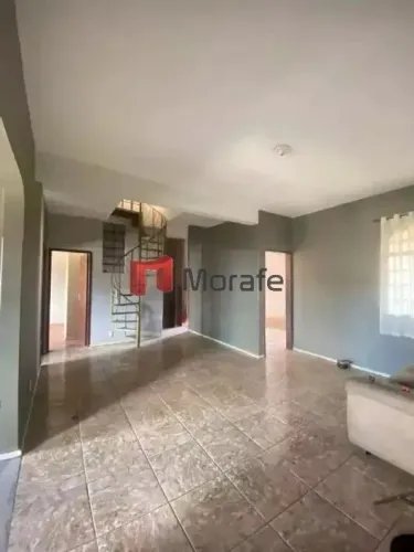 Casa para alugar no bairro Goiânia