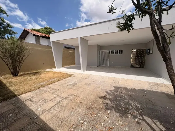 Térrea para aluguel tem 100 metros quadrados com 3 quartos em Lourival Parente - Teresina
