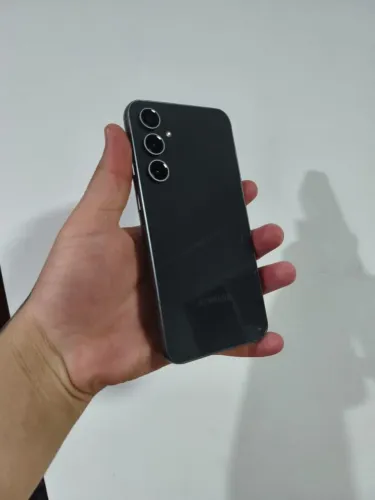 Samsung S23 FE 5G 256GB - Faço a Entrega