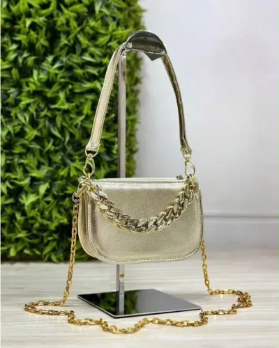 Vendo bolsa nova