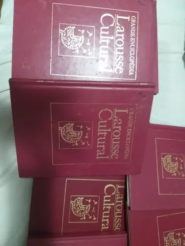 COLECAO Enciclopédia LAROUSSE CULTURAL 1995