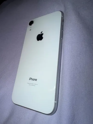 iPhone XR