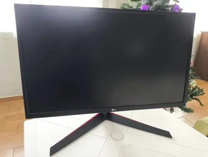 Monitor LG Ultragear 240hz - 27 polegadas