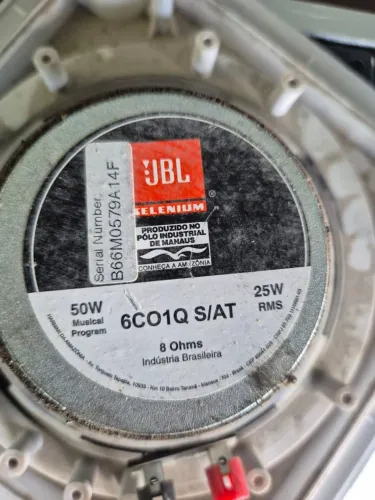 Caixa de som (JBL) 5 und