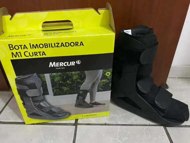 Bota Imobilizadora Curta Mercur - Tamanho M (Quase nova!)