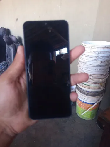 Celular poco