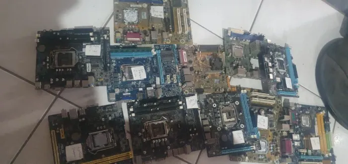 Placas mãe para PC - Revisar ou consertar