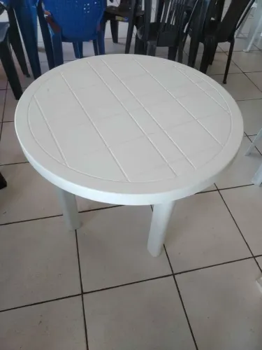 Mesa desmontavel branca redonda (NOVA)