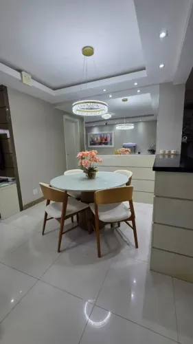 PARALELA ( BRISAS ) 3 quartos, Suíte, 79m², Varanda, NASCENTE, ANDAR ALTO
