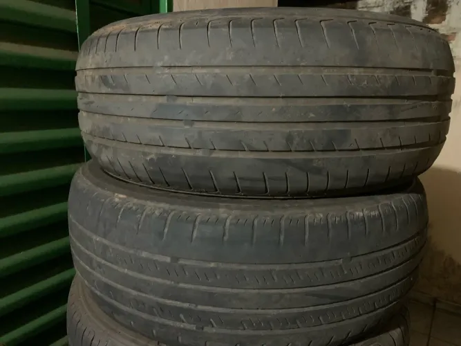 Pneus LingLong 195/60 R 15 260,00