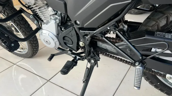 Bros único dono 2.300km