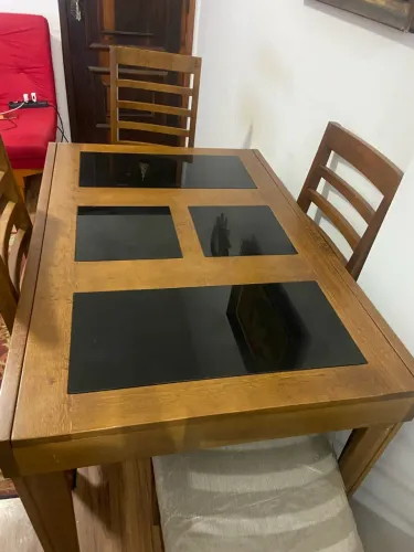 Jogo de sala mesa e Buffet